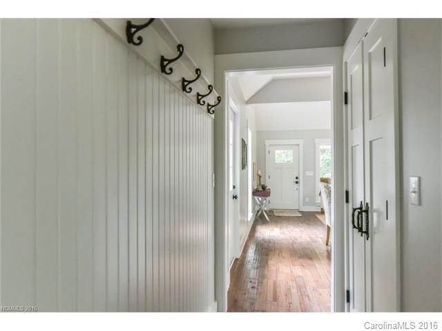 207 Locust Street - Photo 18