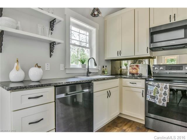 207 Locust Street - Photo 7