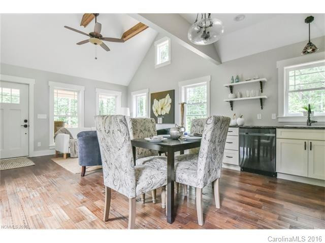 207 Locust Street - Photo 9