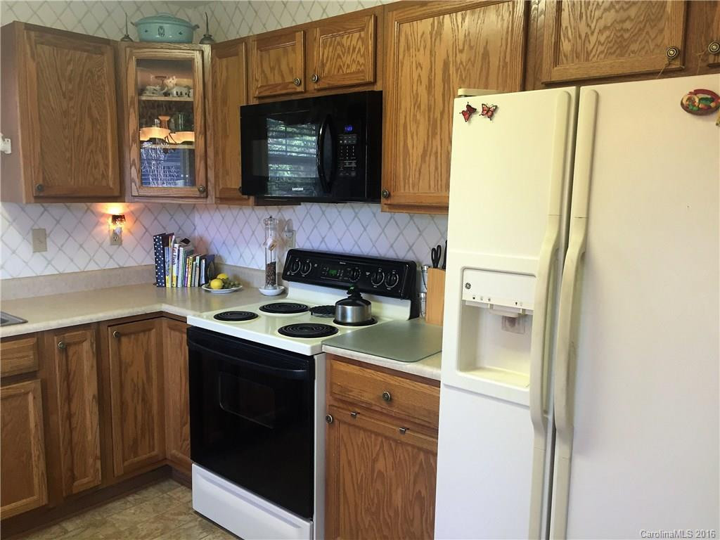 401 Fox Den Court #401 - Photo 6