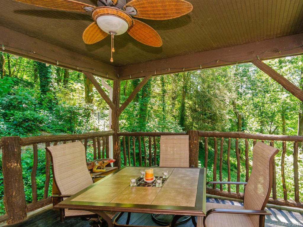 70 Cherokee Road - Photo 12