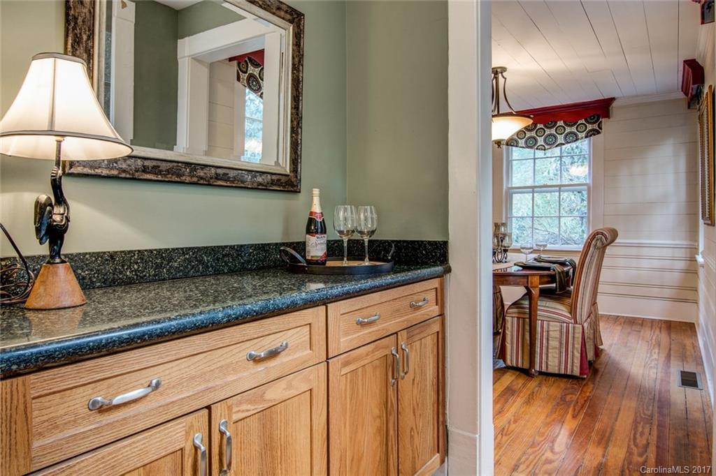 70 Cherokee Road - Photo 18
