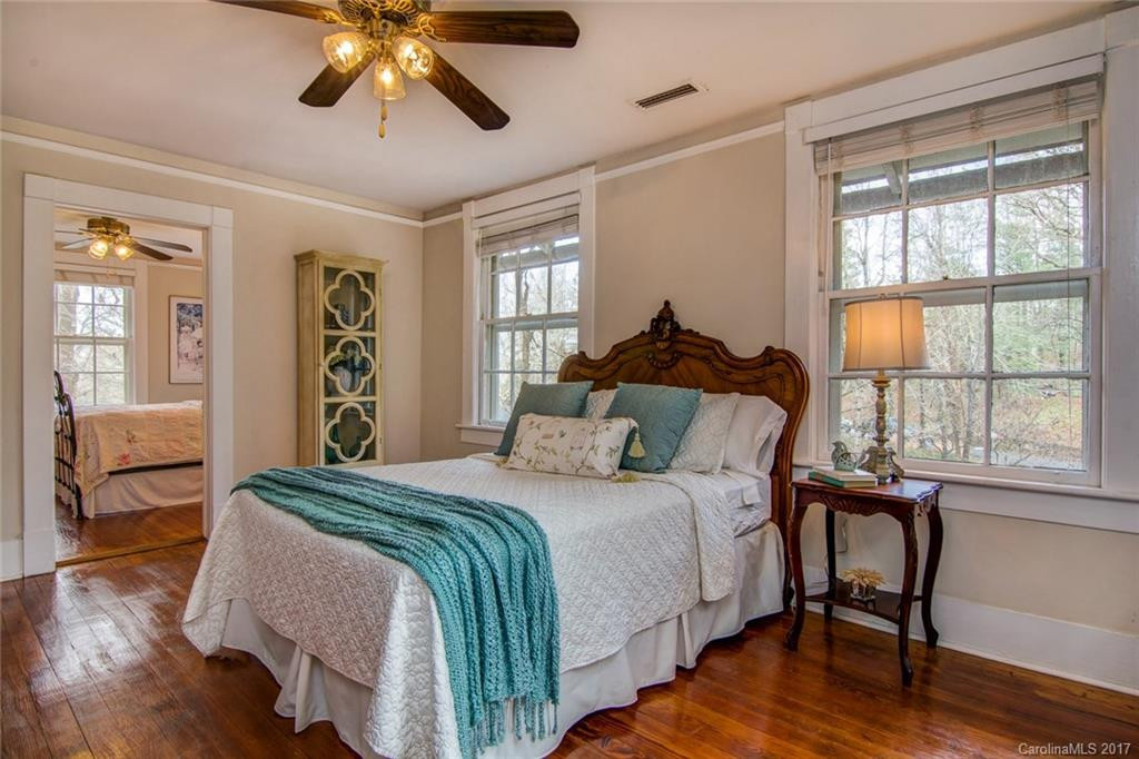 70 Cherokee Road - Photo 9