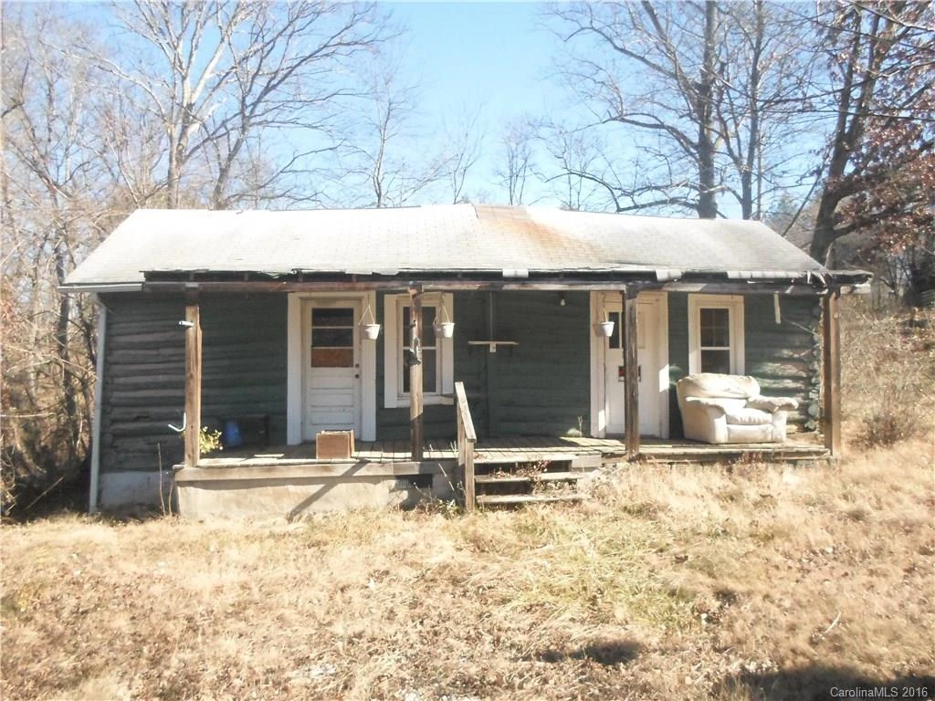 14 Hickory Tree Road
