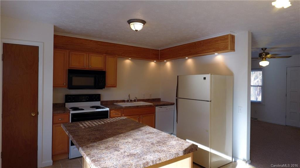 38 Broadleaf Drive #34 - Photo 2
