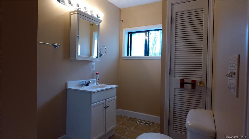 38 Broadleaf Drive #34 - Photo 9