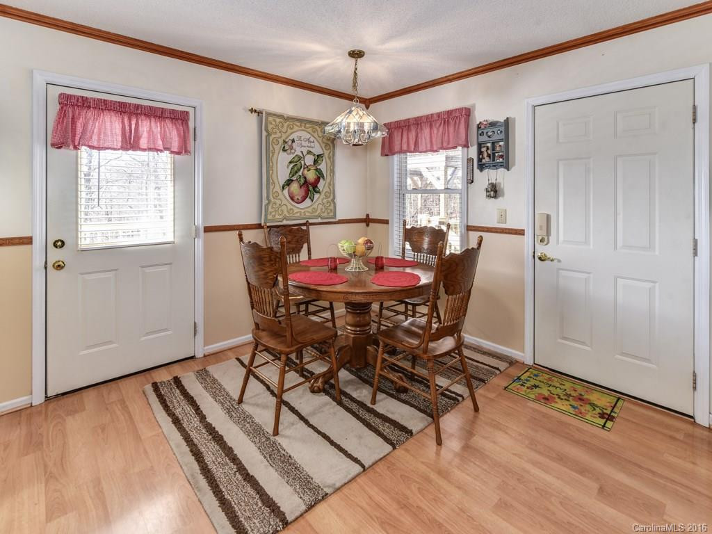 637 Burnside Trail - Photo 6