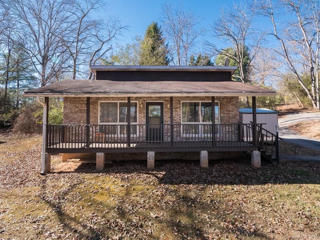 11 Holcombe Drive