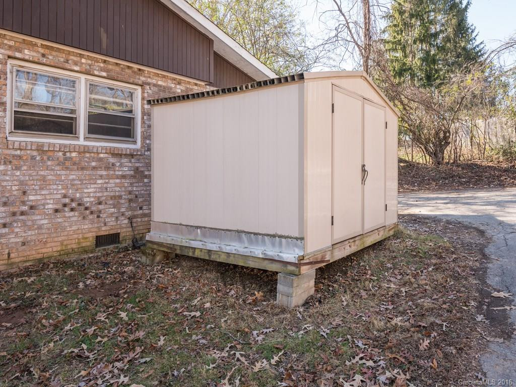 11 Holcombe Drive - Photo 22