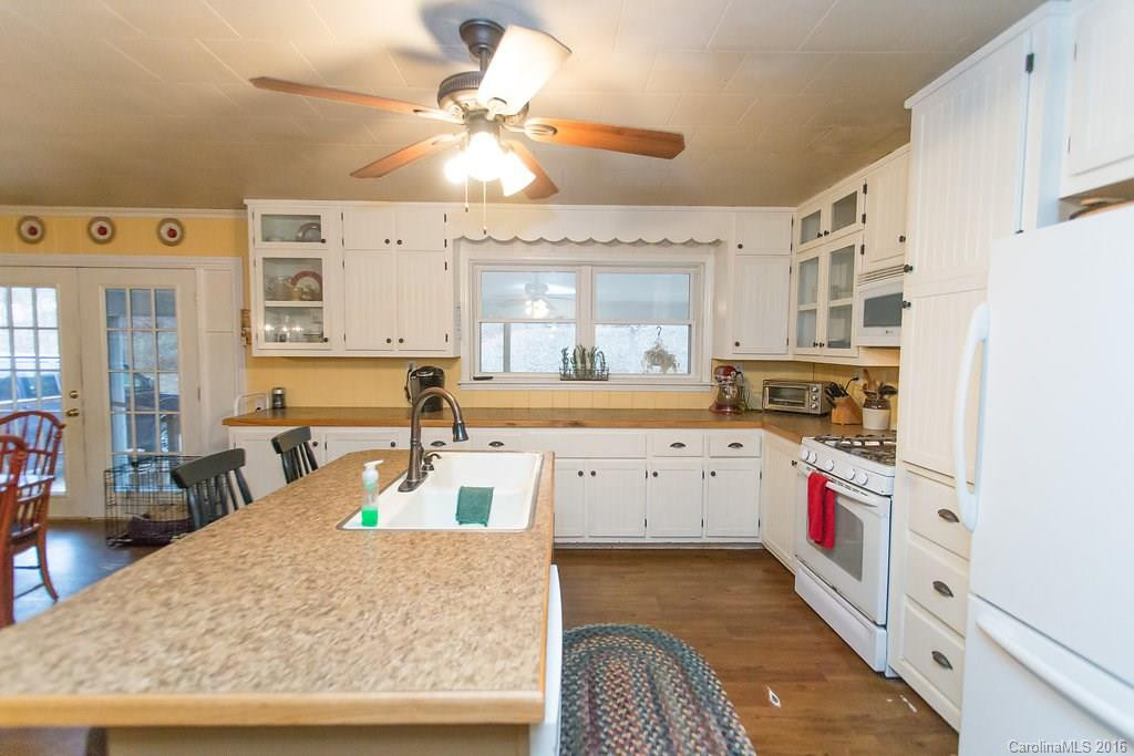 7711 Old Fort Sugar Hill Road - Photo 9
