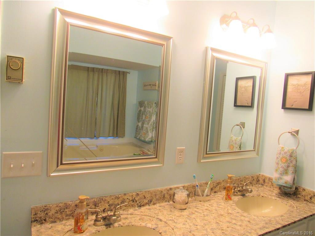 9 St Andrews Drive - Photo 12