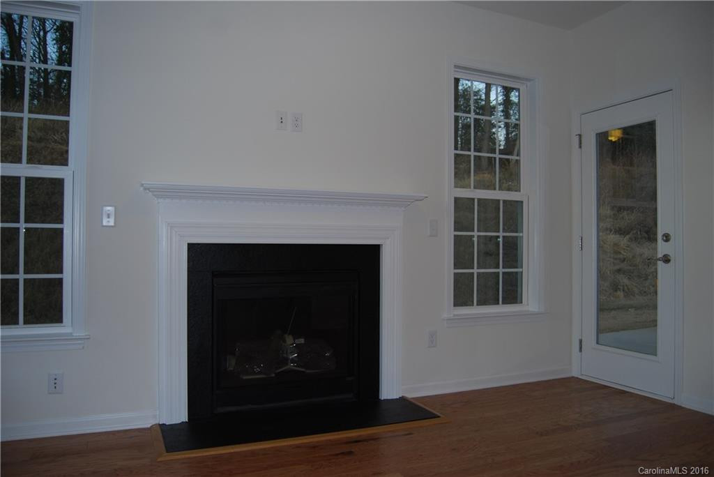 243 Hiawassee Road - Photo 8