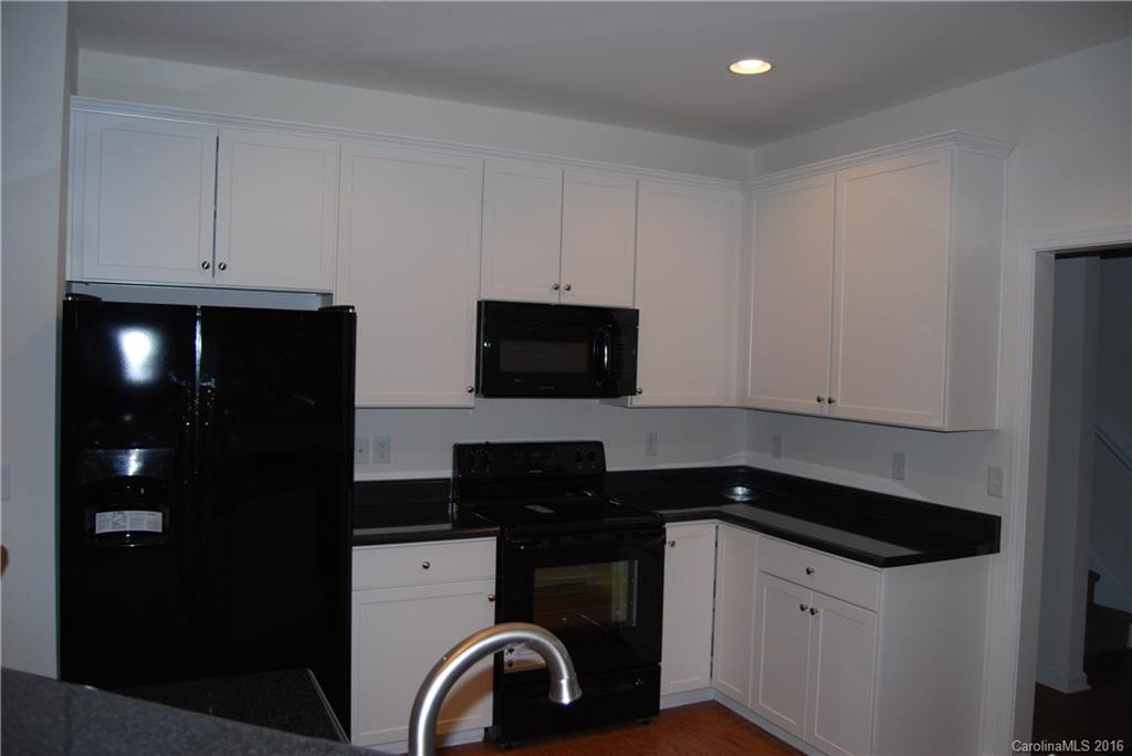 243 Hiawassee Road - Photo 10