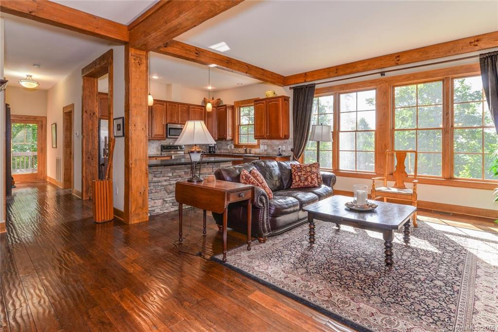 20 Turning Leaf Lane - Photo 6