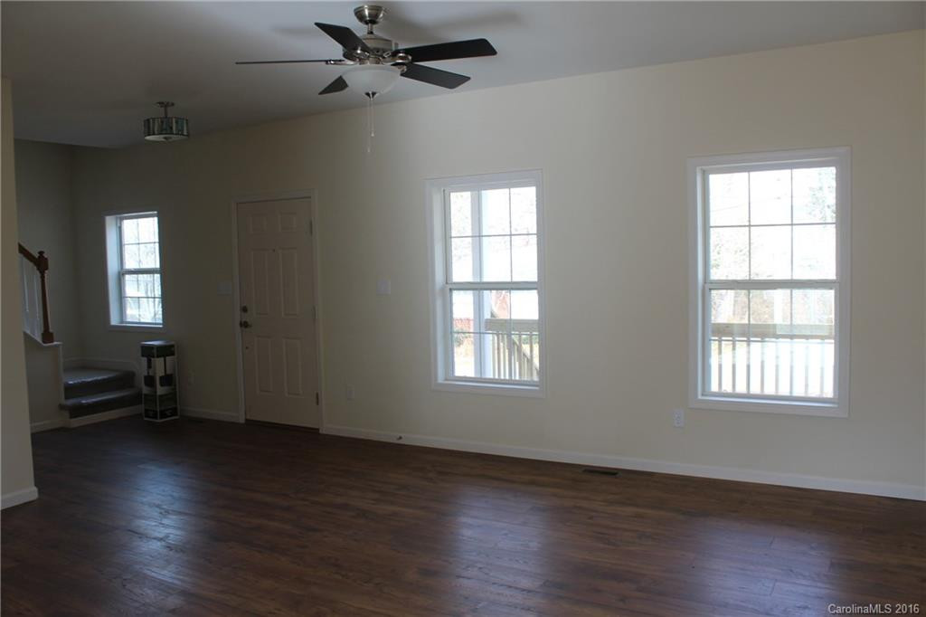 27 Greenwood Road #2 - Photo 5