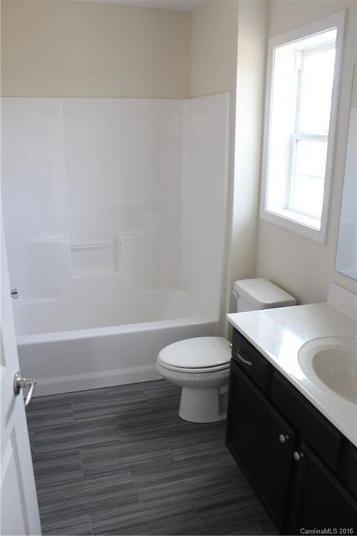 27 Greenwood Road #2 - Photo 8