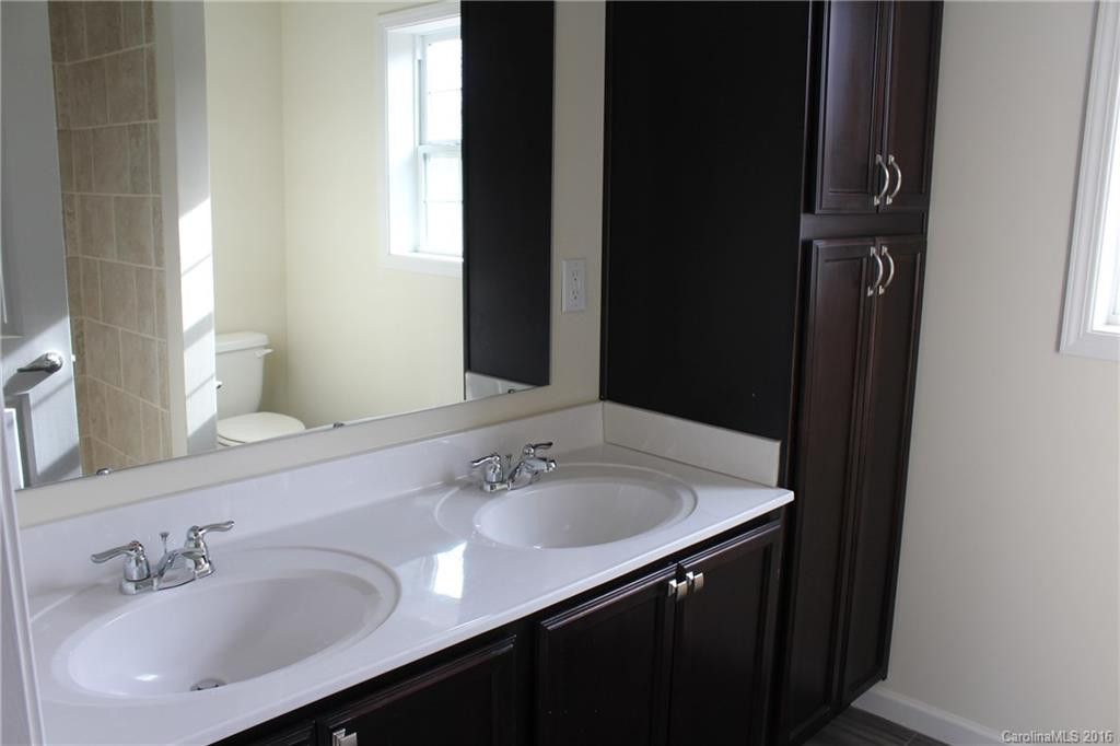 27 Greenwood Road #2 - Photo 9