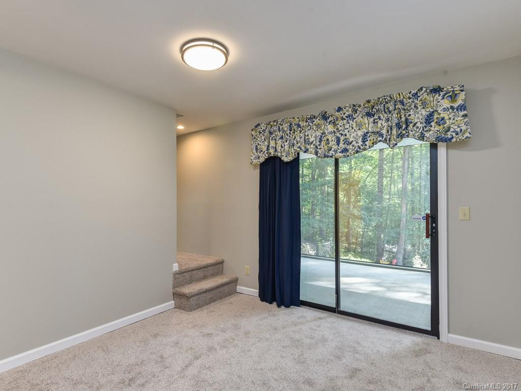 121 Foothills Drive - Photo 21