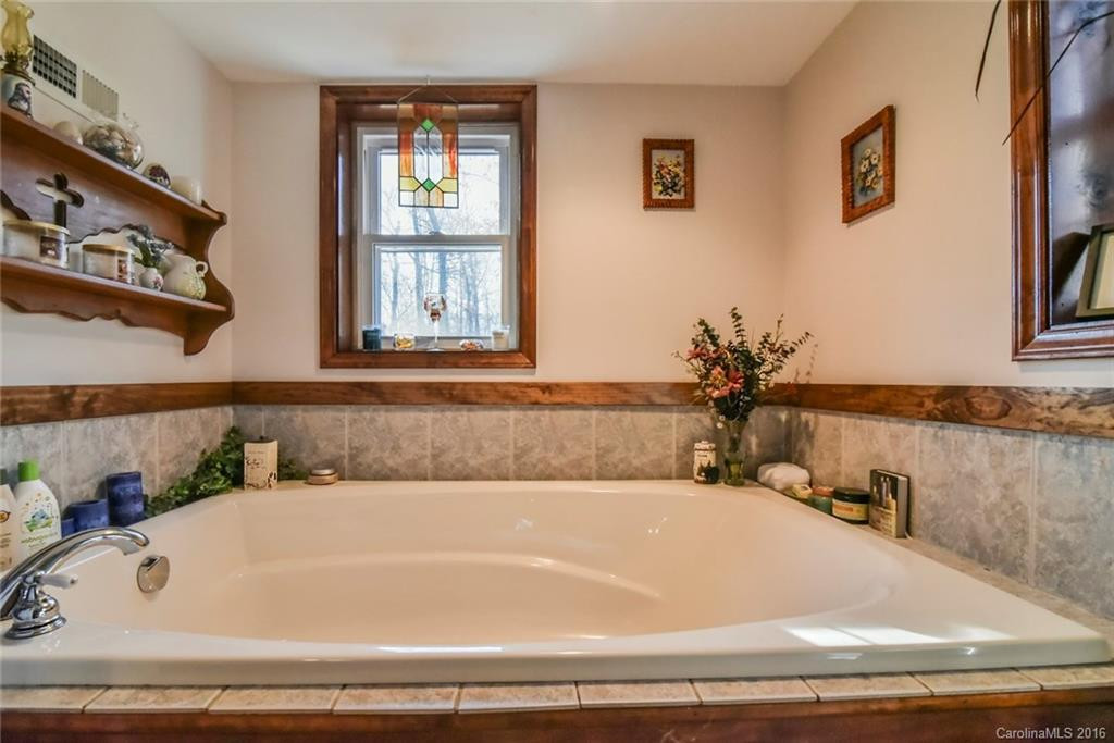 309 Ash Street - Photo 10