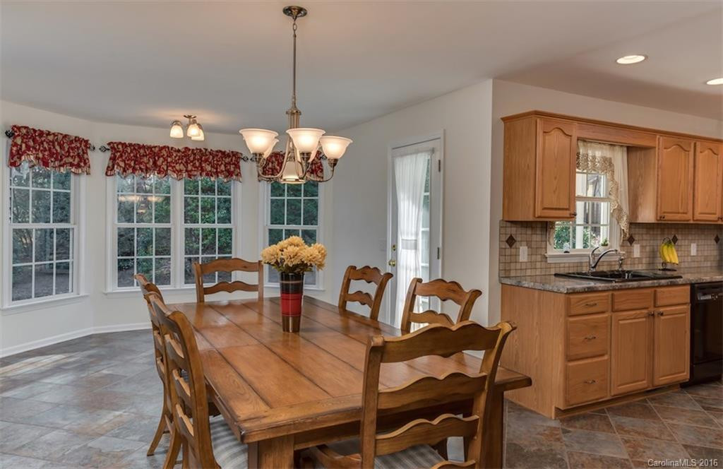 148 Hannah Drive - Photo 12
