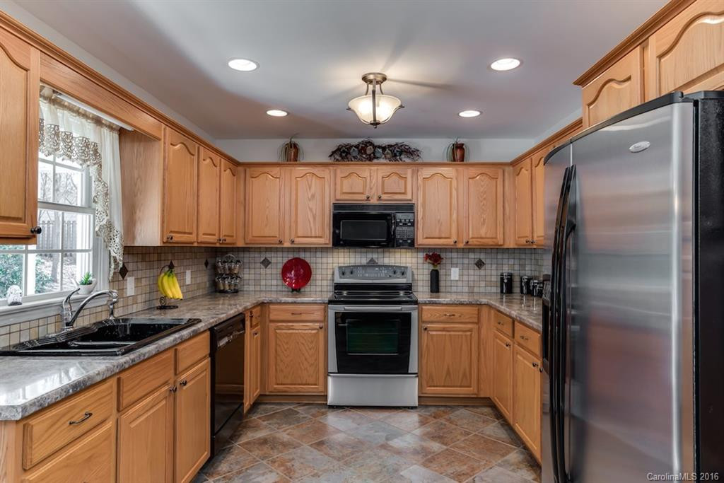 148 Hannah Drive - Photo 13