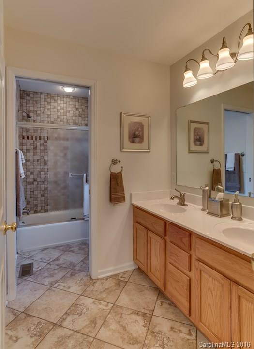 148 Hannah Drive - Photo 18