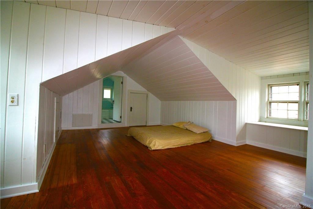 618 Sunset Drive - Photo 11