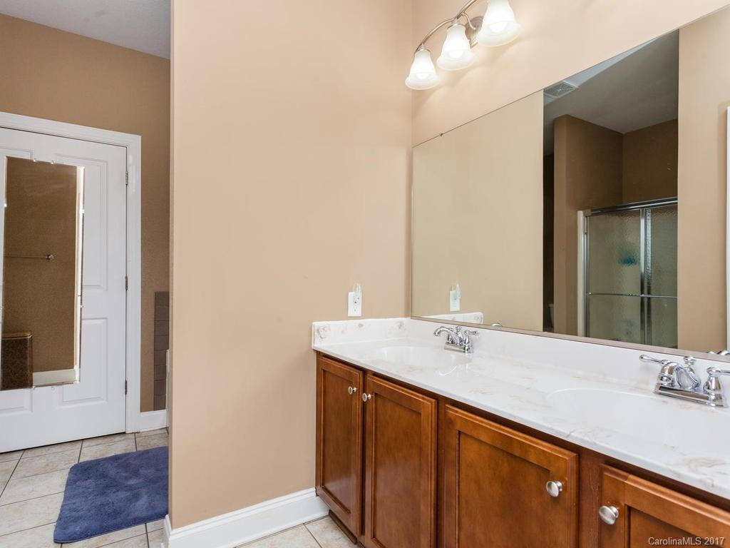 456 Rowland Road - Photo 12