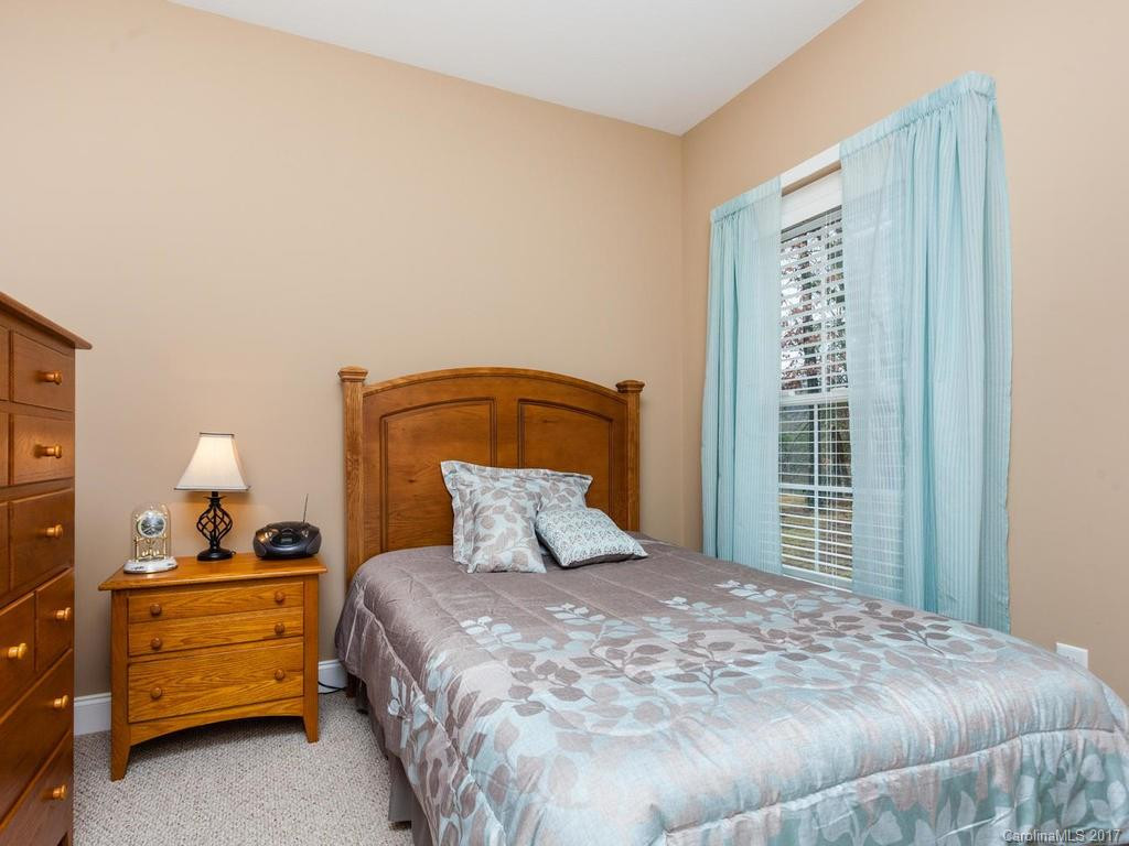 456 Rowland Road - Photo 16