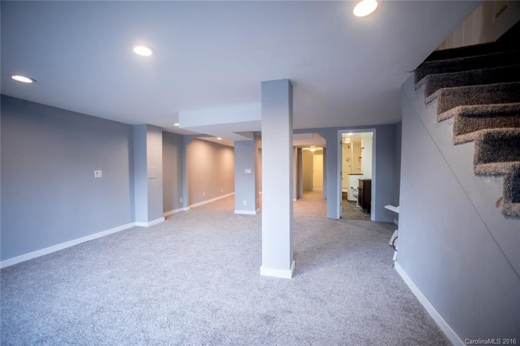155 Carroll Avenue - Photo 11