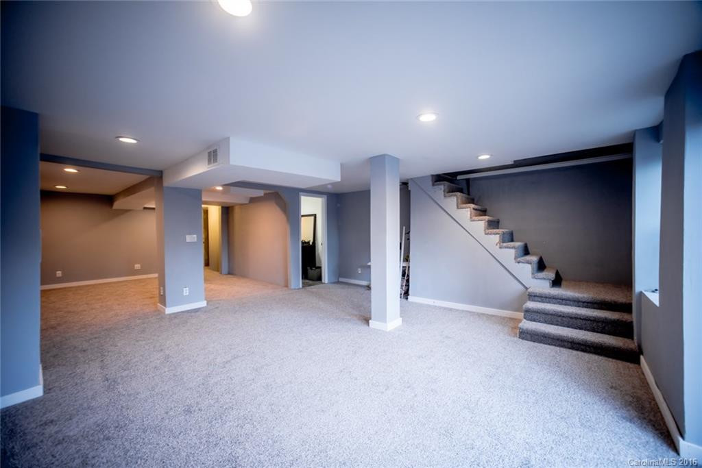 155 Carroll Avenue - Photo 12