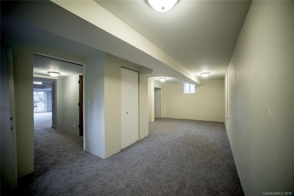 155 Carroll Avenue - Photo 14