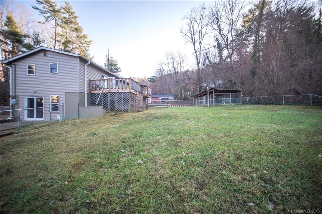 155 Carroll Avenue - Photo 15