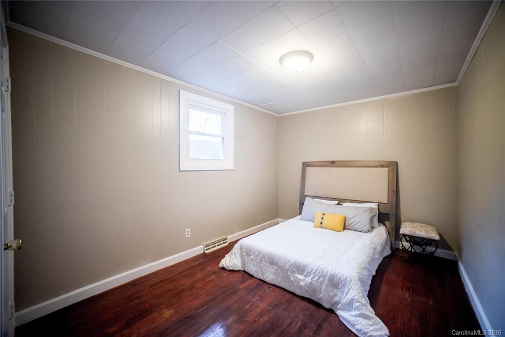 155 Carroll Avenue - Photo 7
