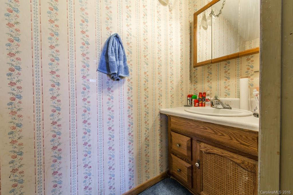 97 Maple Avenue - Photo 14