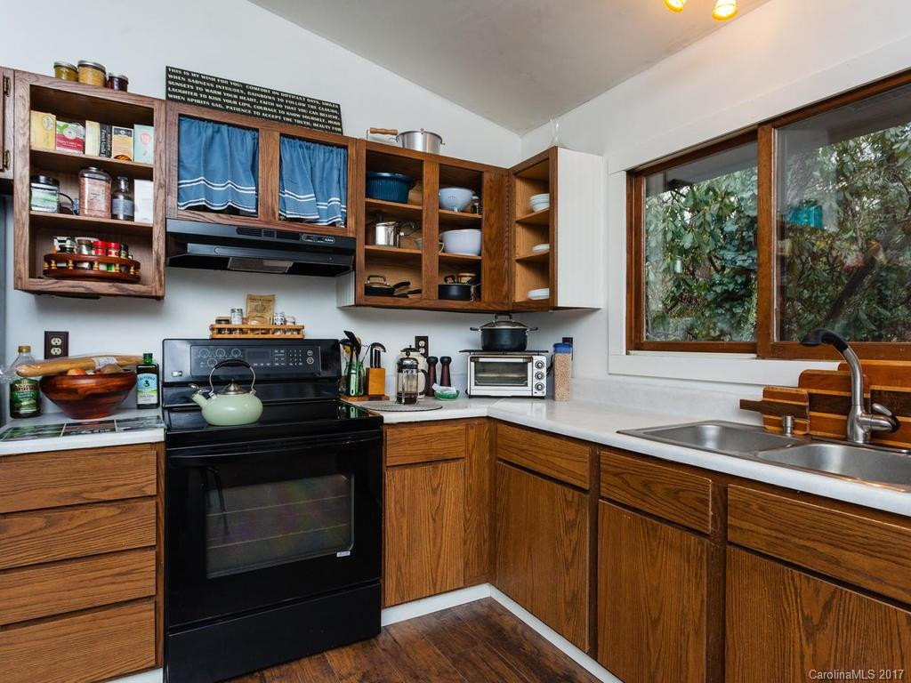 653 Avery Creek Road - Photo 15