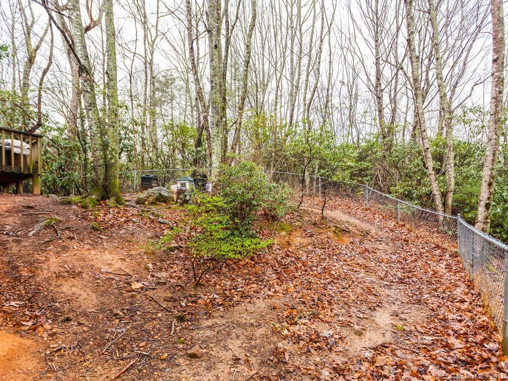 653 Avery Creek Road - Photo 8