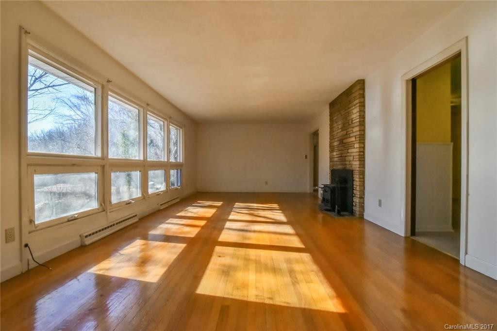8 Fernlawn Road - Photo 5