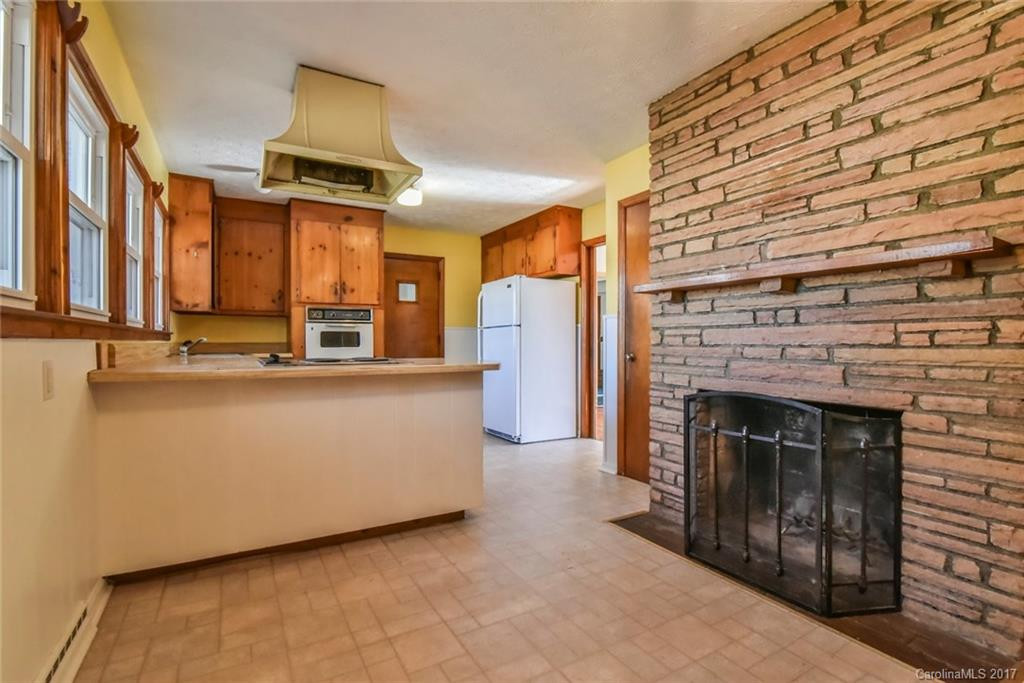 8 Fernlawn Road - Photo 6
