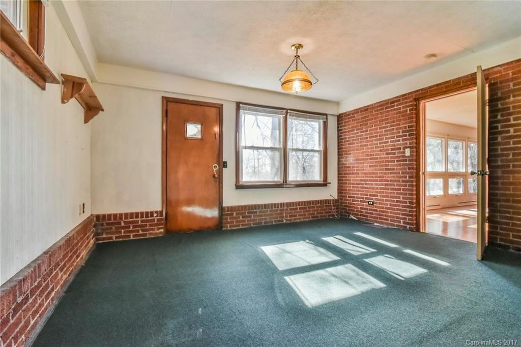 8 Fernlawn Road - Photo 9