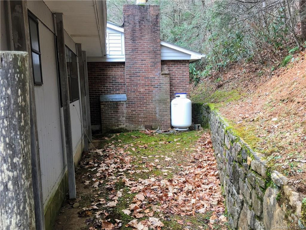 13628 Cruso Road - Photo 5