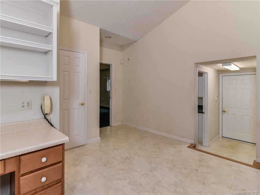 245 Pinnacle View Way - Photo 11