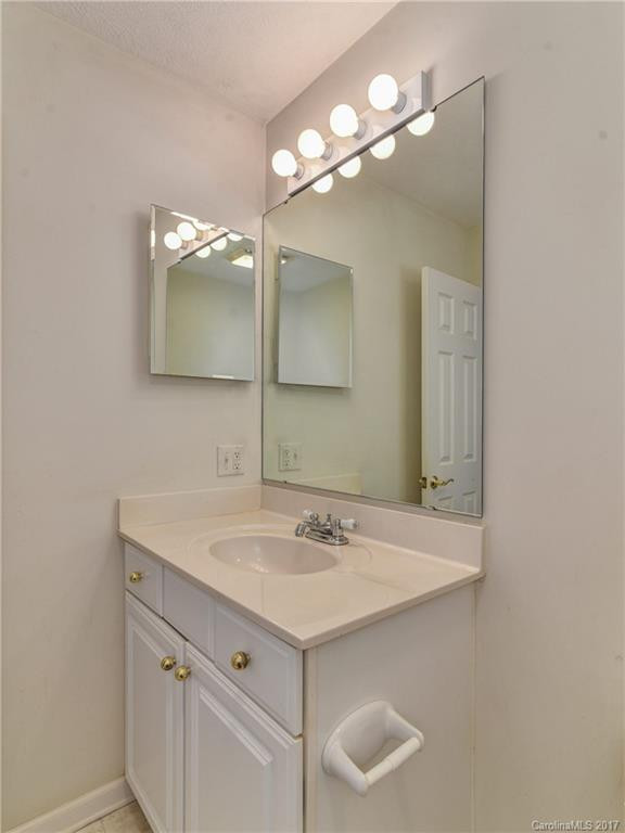 245 Pinnacle View Way - Photo 14