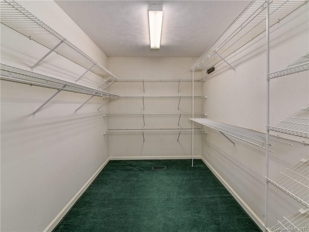 245 Pinnacle View Way - Photo 16