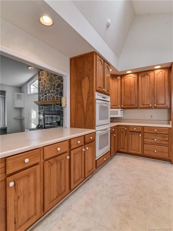 245 Pinnacle View Way - Photo 10