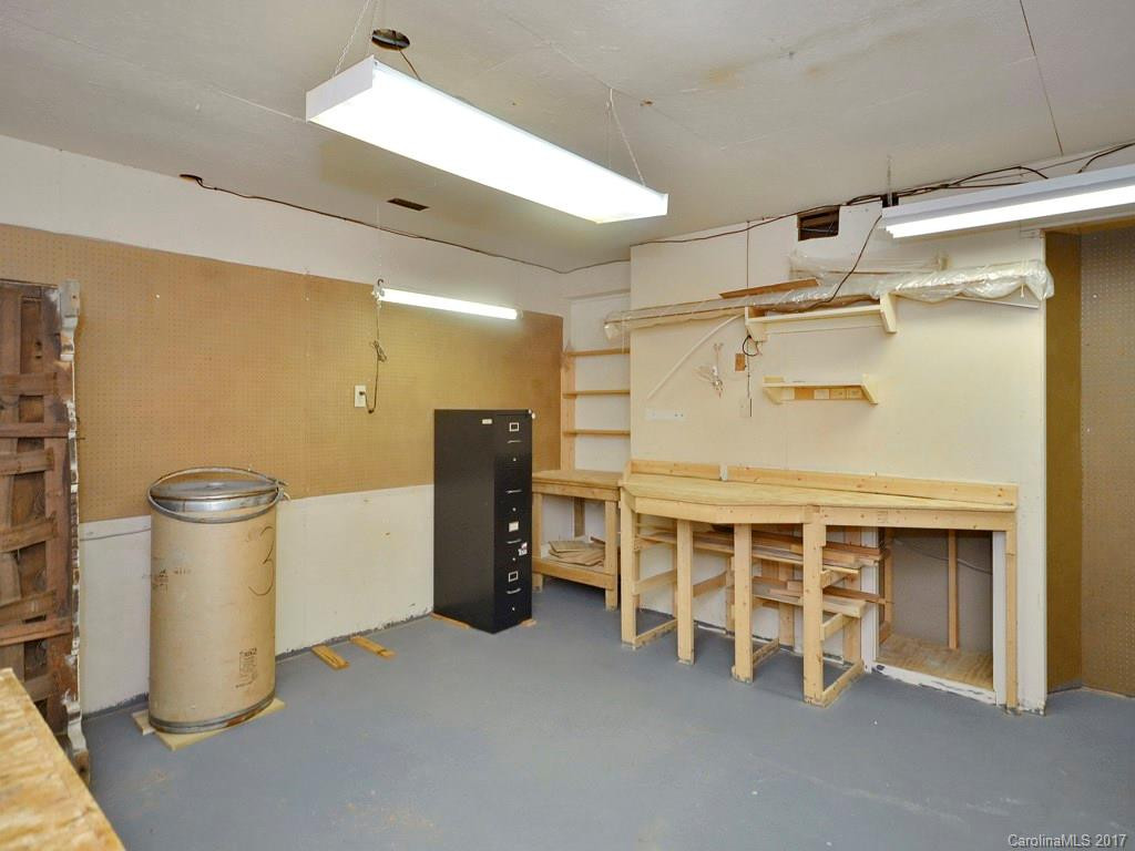 301 Fleetwood Plaza #1 - Photo 18