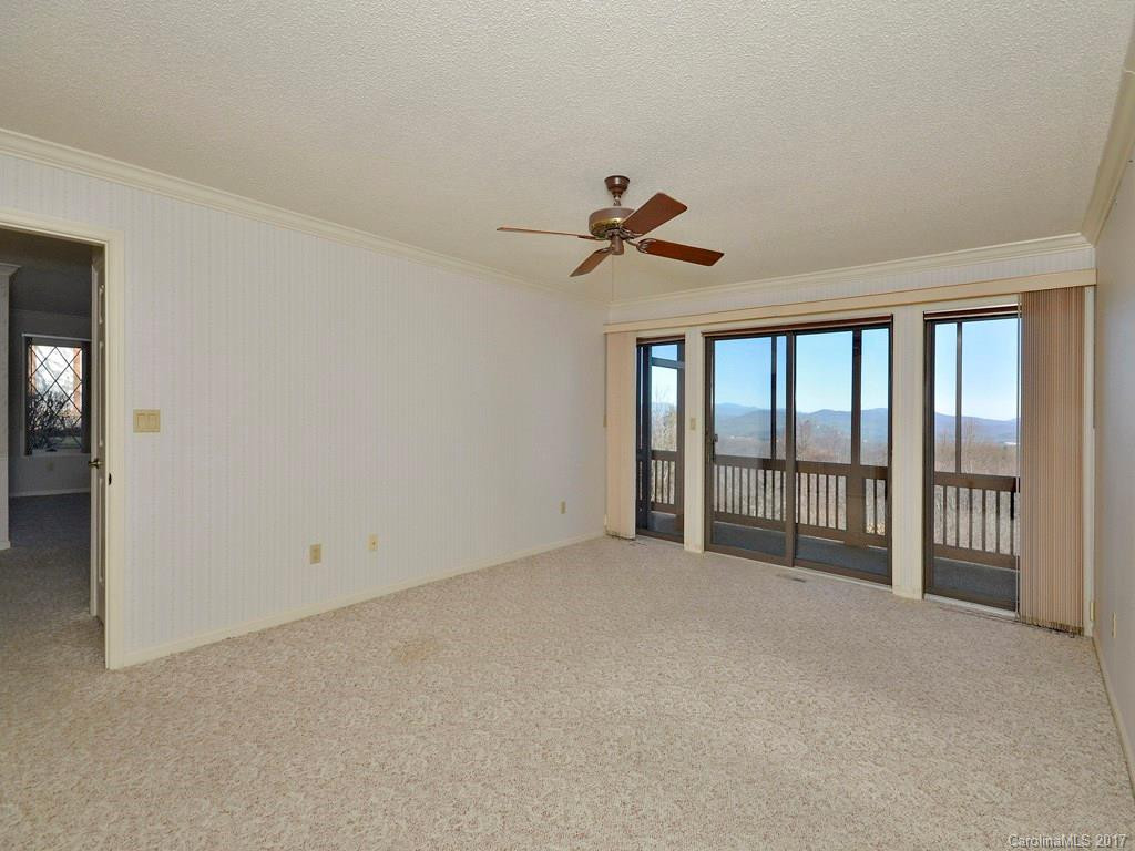 301 Fleetwood Plaza #1 - Photo 10