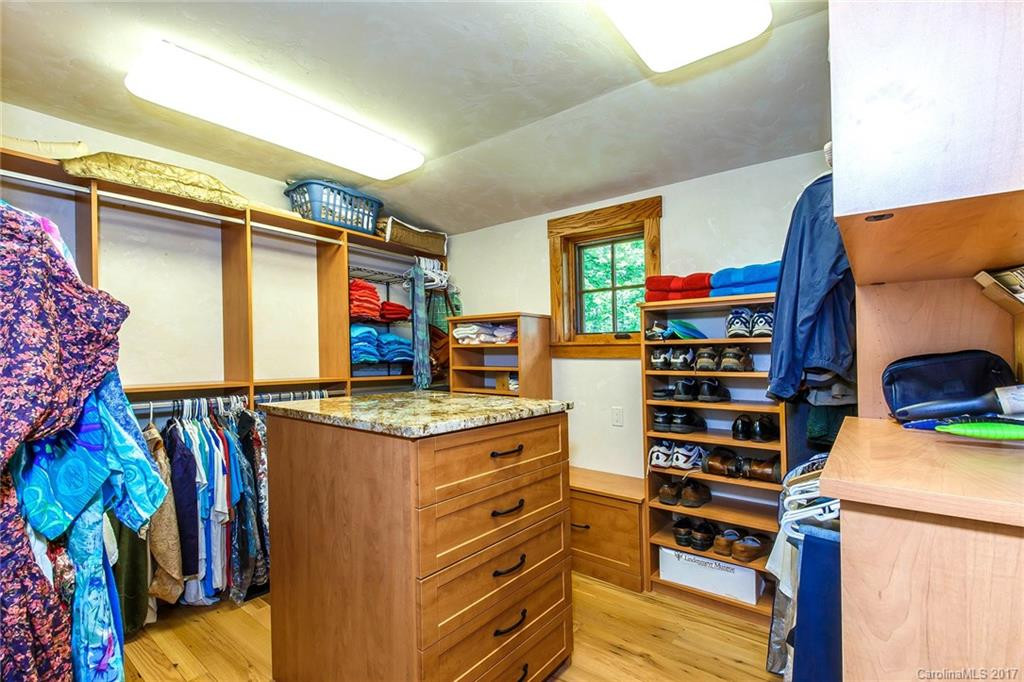 1033 Toxaway Drive - Photo 19