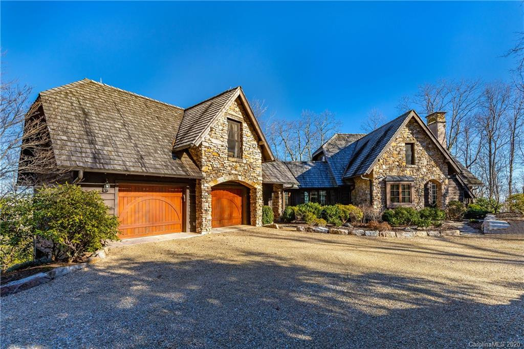 1033 Toxaway Drive - Photo 3