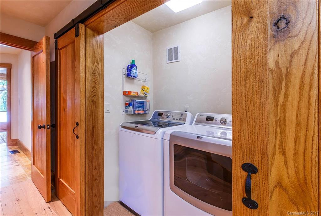 1033 Toxaway Drive - Photo 21